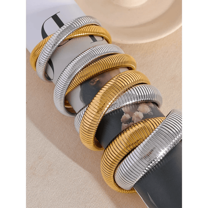 Exclusive Stylish Classic Bracelet