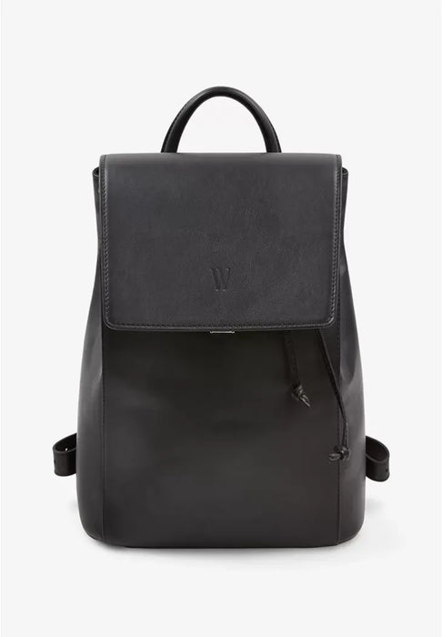 Elegant Women's Leather Backpack – Handcrafted for Timeless Style