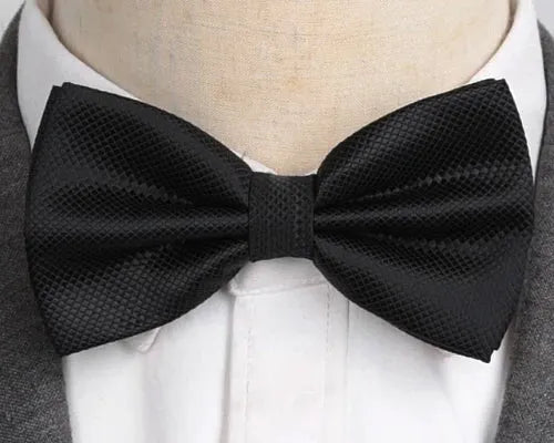 Deluxe Black Pre-Tied Bow Tie for Classy Men