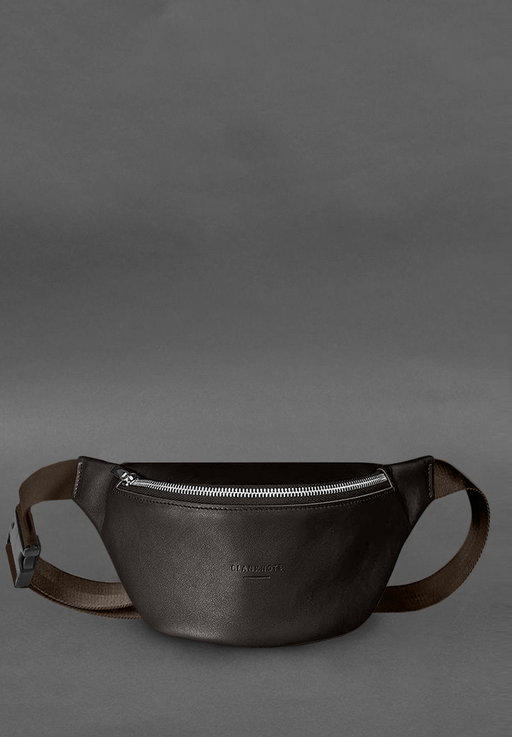 Chic Handcrafted Leather Crossbody Bag for Women