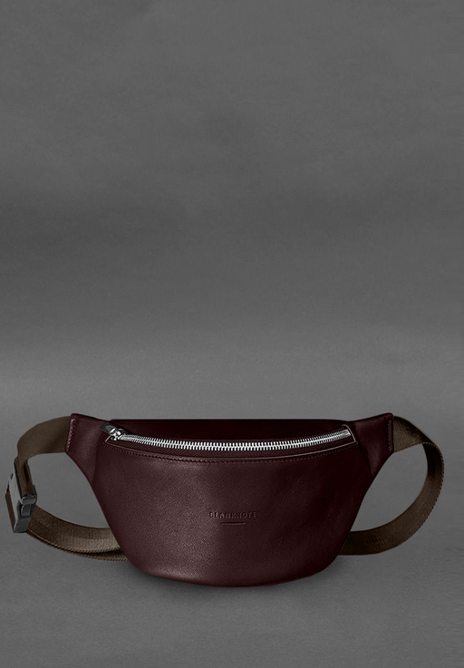 Chic Handcrafted Leather Crossbody Bag for Women