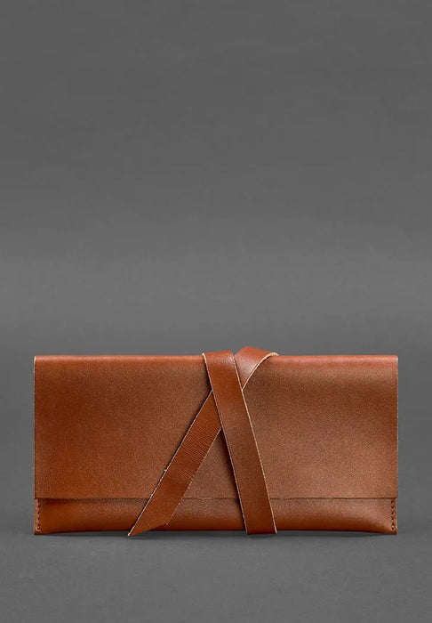 Elegant Voyager Leather Travel Case For Women