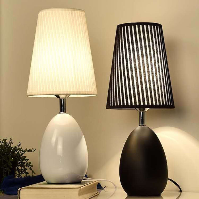 Monochrome Table Lamp: Simple yet Stylish Lighting