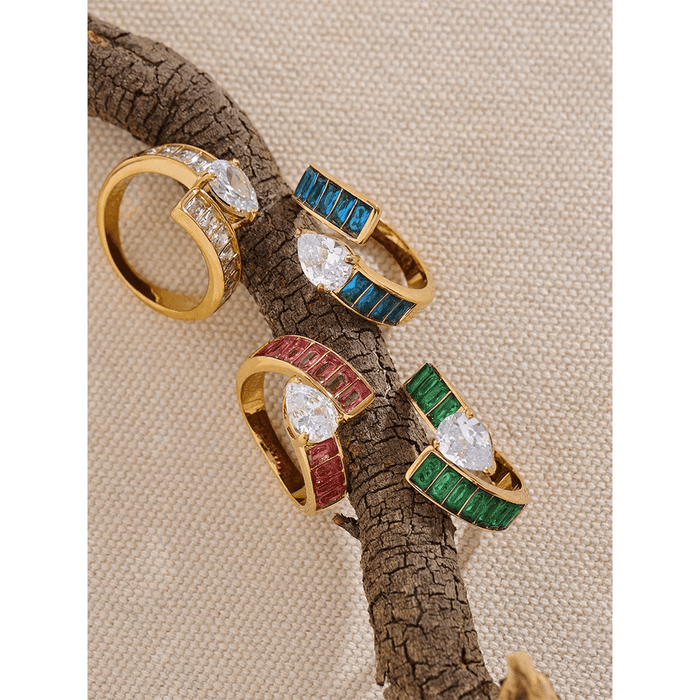 Luxury Golden Ring with Unique Crystals