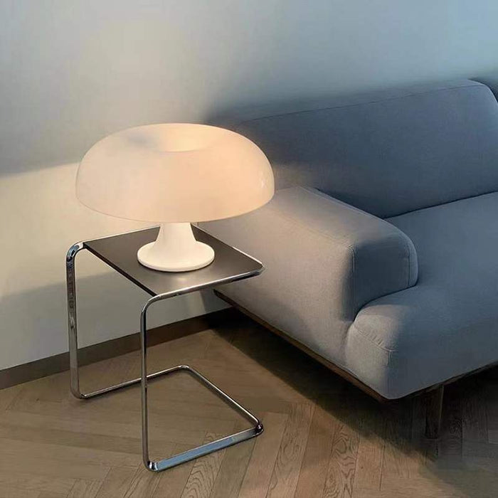 Elegant Mushroom Lamp: Sophisticated Lighting Piece