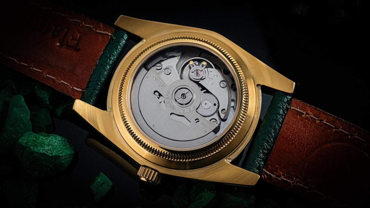 Luxury Women’s Automatic Watch – Green Enamel Dial with Gold, Crystal