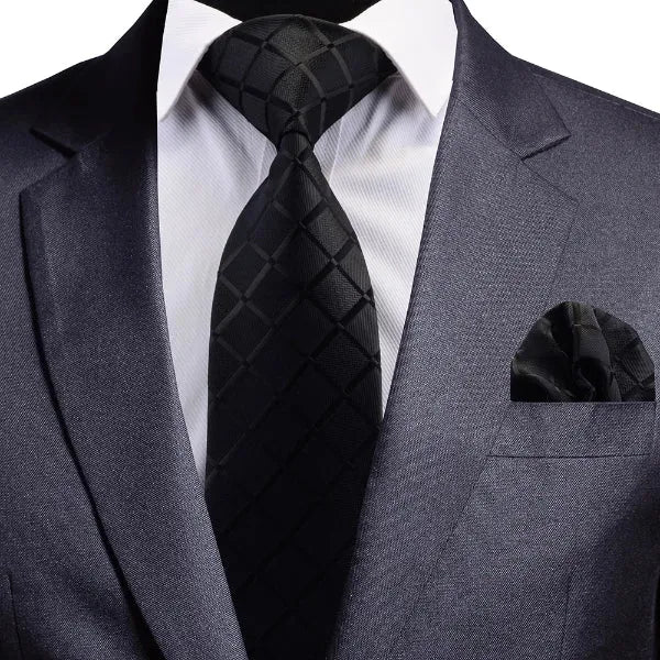 Black Carbon Silk Necktie for Classy Men Elegant Formal Accessory