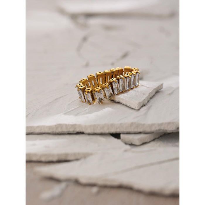 Luxury Golden Ring with Crystals