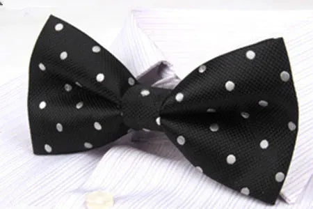 Mens Classy Bow Tie - Elegant Fancy Accessory for Formal Events