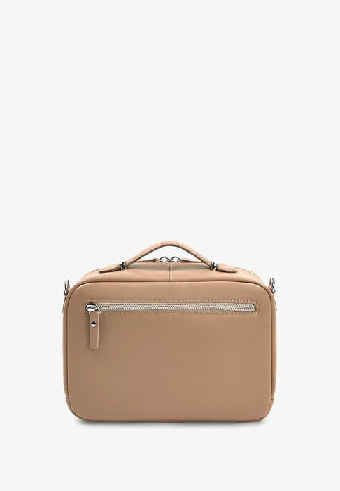Elegant Women's Leather Bag – Timeless Style and Handcrafted Quality