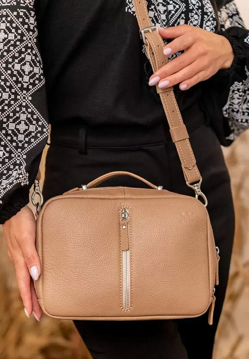 Premium Handmade Leather Purse for Women – Perfect for Work or Leisure