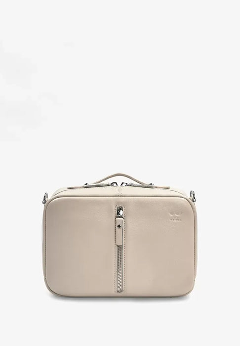 Elegant Women's Leather Bag – Timeless Style and Handcrafted Quality
