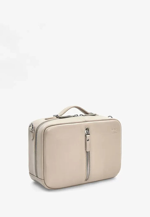Elegant Women's Leather Bag – Timeless Style and Handcrafted Quality