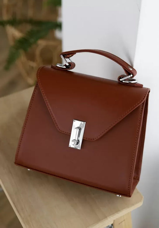 Women's Leather Crossbody Bag – Elegant, Compact and Handcrafted