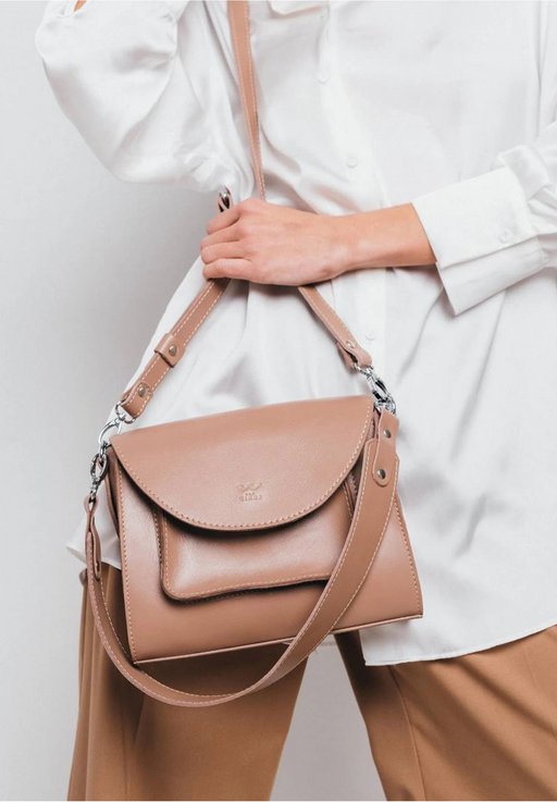 Chic Women’s Leather Purse – Handmade and Functional