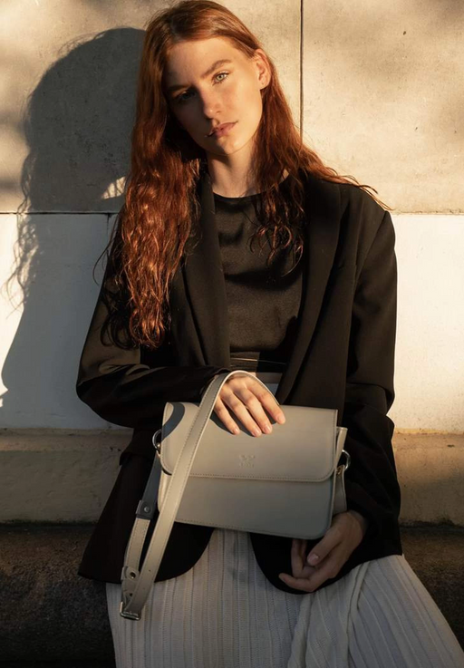 Small Leather Crossbody Bag for Women – Minimalist Style