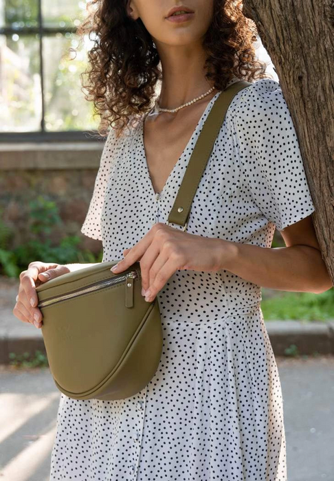 Leather Waist Crossbody Bag – Compact and Hands-Free