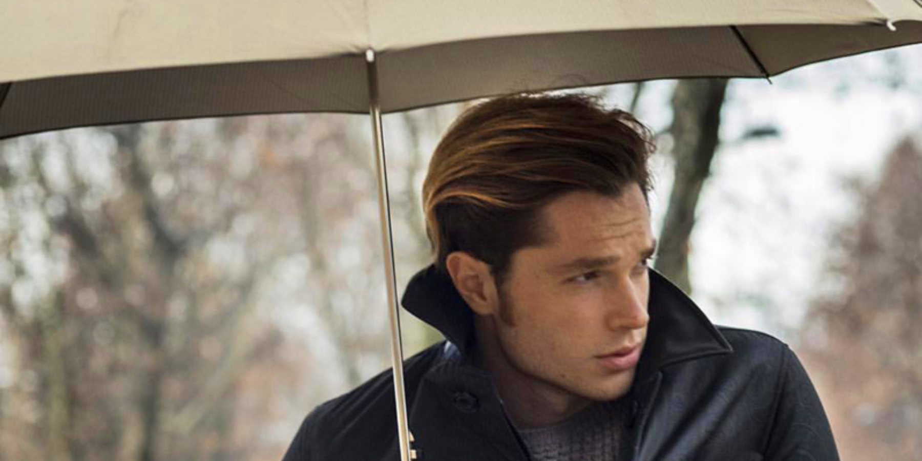 Umbrella Etiquette: Mastering the Art of Carrying a Luxury Umbrella in Style