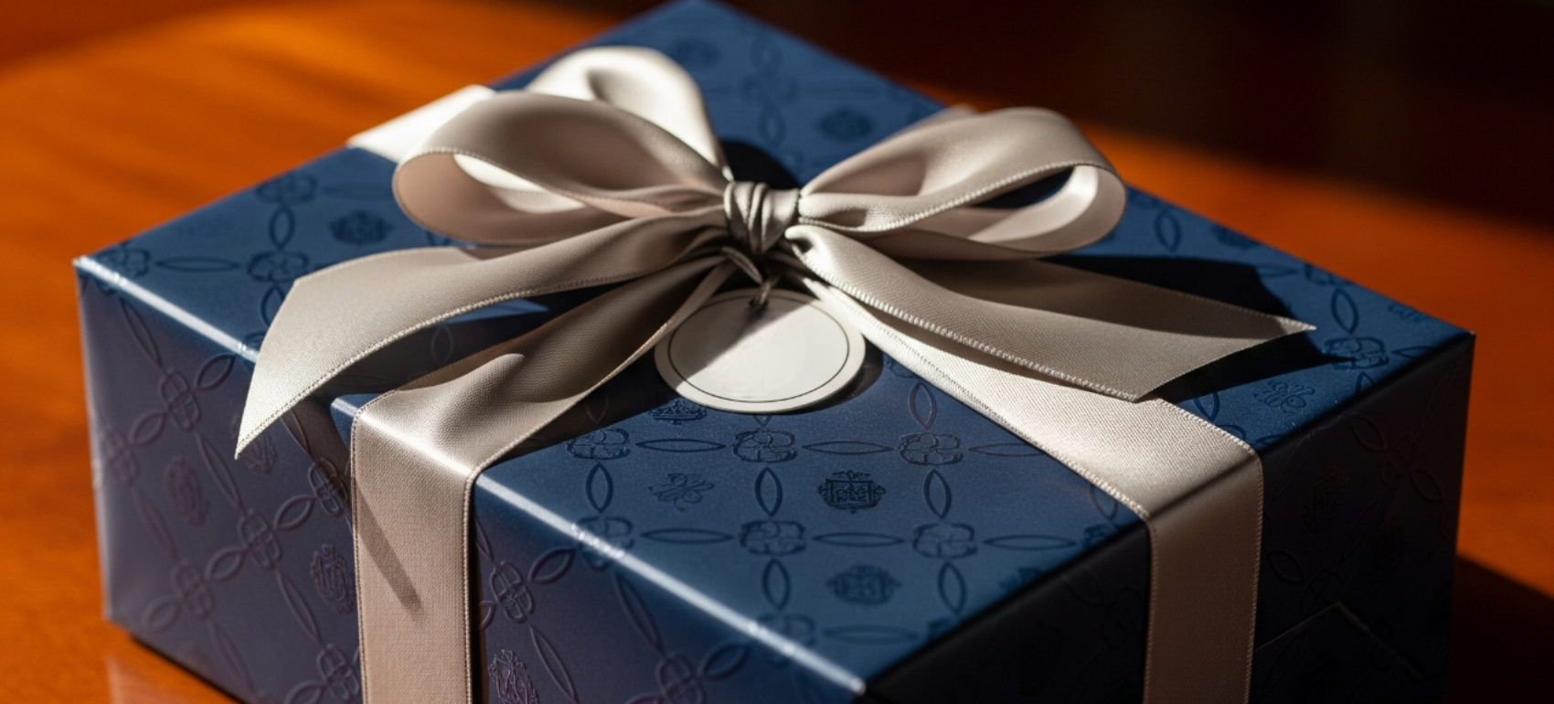 How to Make a Luxury Gift Feel Personal and Meaningful?