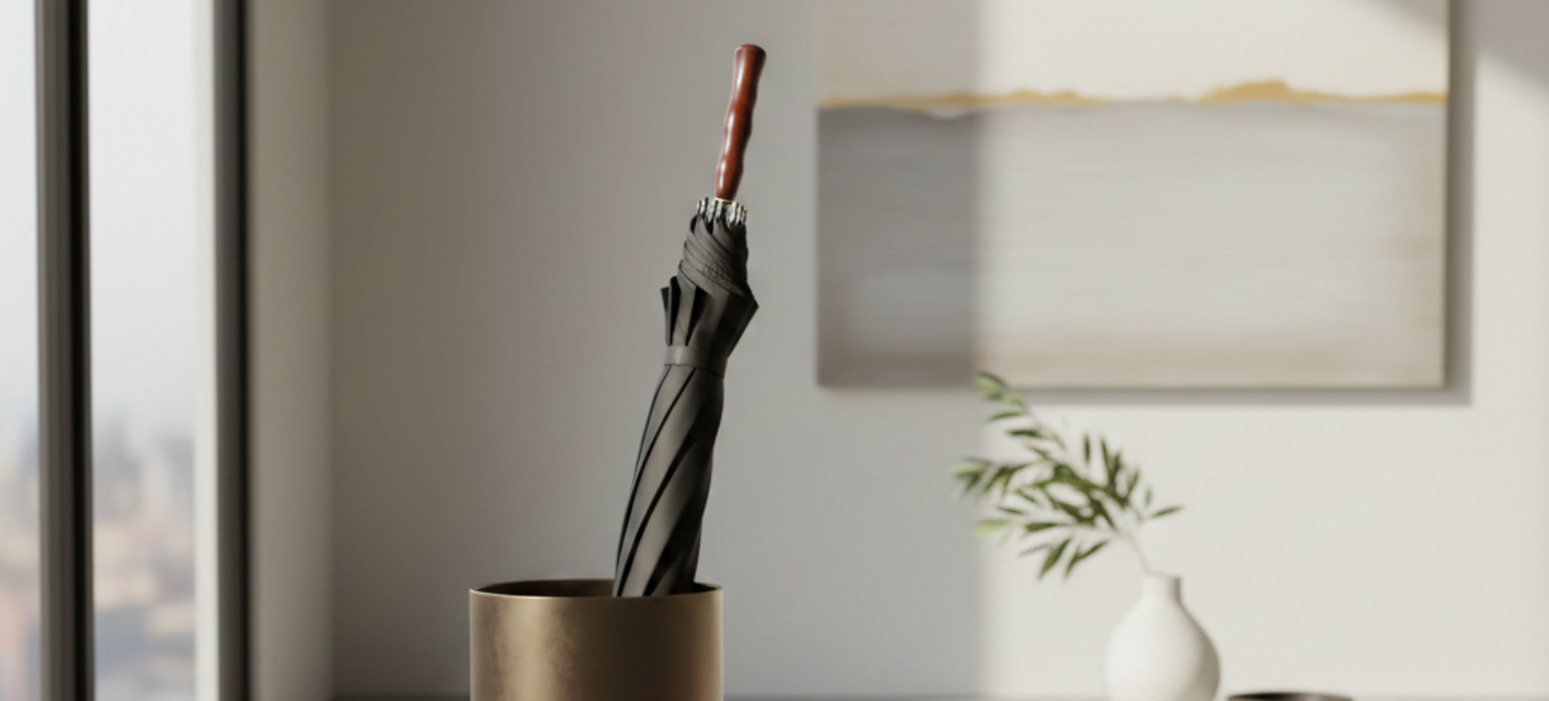 How to Store and Dry a Luxury Umbrella Without Damaging It?