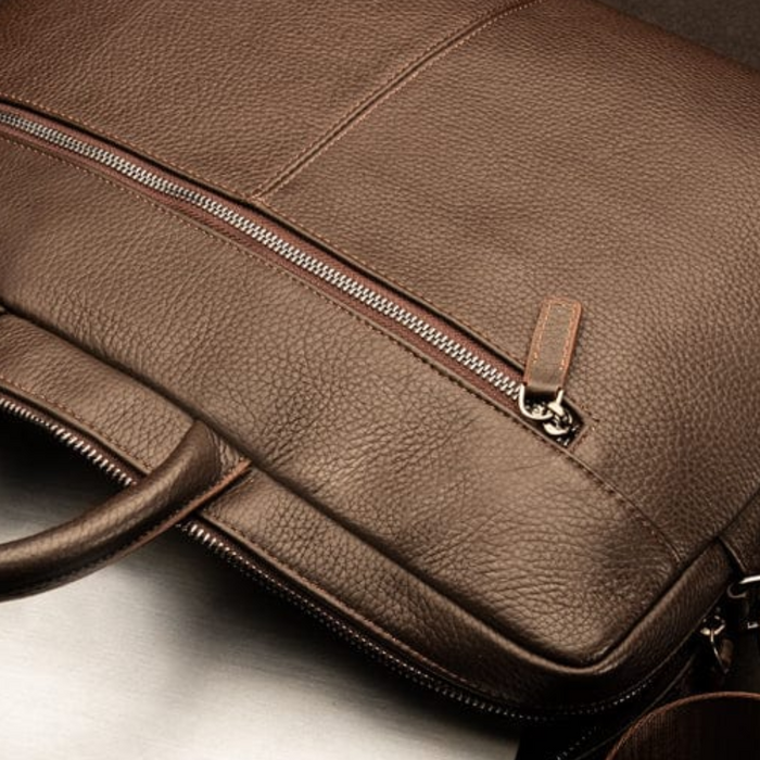 Leather Laptop Cases: The Modern Briefcase for Style-Driven Professionals