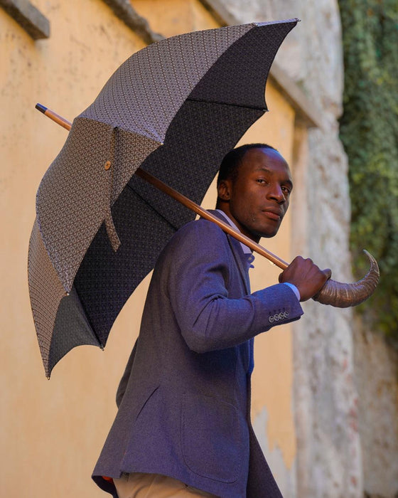 Luxury Exclusive Design Umbrella with Ram's Horn Handle