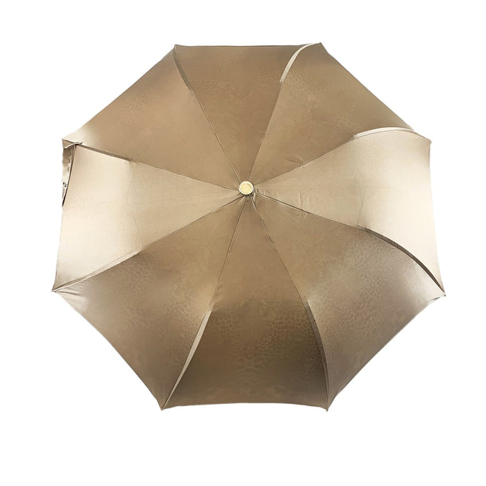 Durable folding umbrella with luxurious detailing