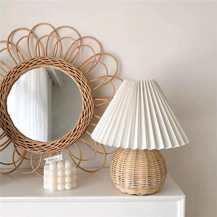 Vintage-Inspired Table Lamp with Timeless Charm and Elegant Design