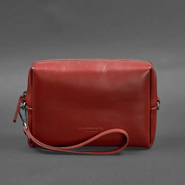 Minimalist Leather Makeup Pouch in Crust Leather