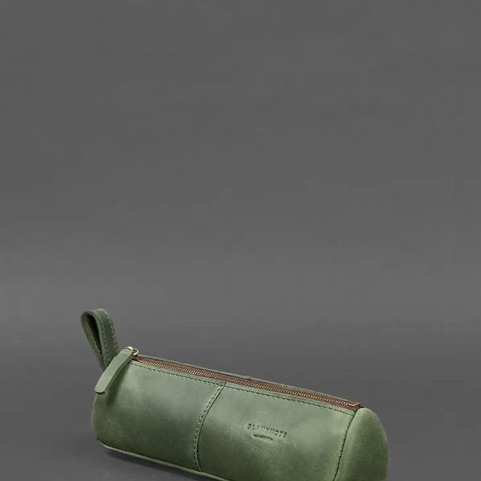 Minimalistischer Clutch Organizer aus Leder, Reisetasche