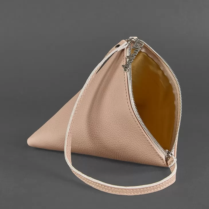 Pochette de voyage minimaliste en cuir