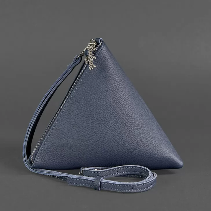 Pochette de voyage minimaliste en cuir