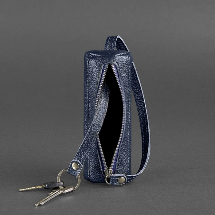 Handcrafted Leather Tube Key Case – Stylish Practical Key Organizer