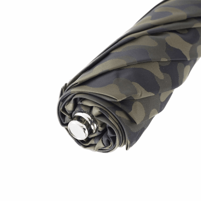 contrasting green camo umbrella with orange leather handle