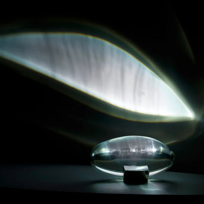 The Eye of the Sky: Elegant Table Lamp with a Striking Design