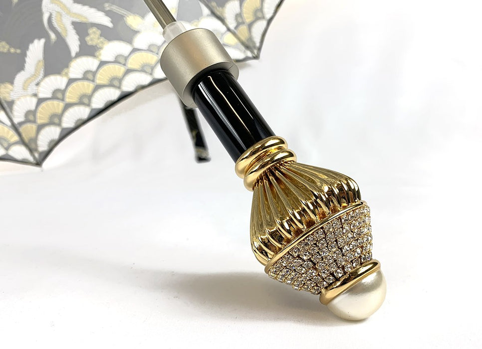 Trendy women's umbrella with elegant heron motif