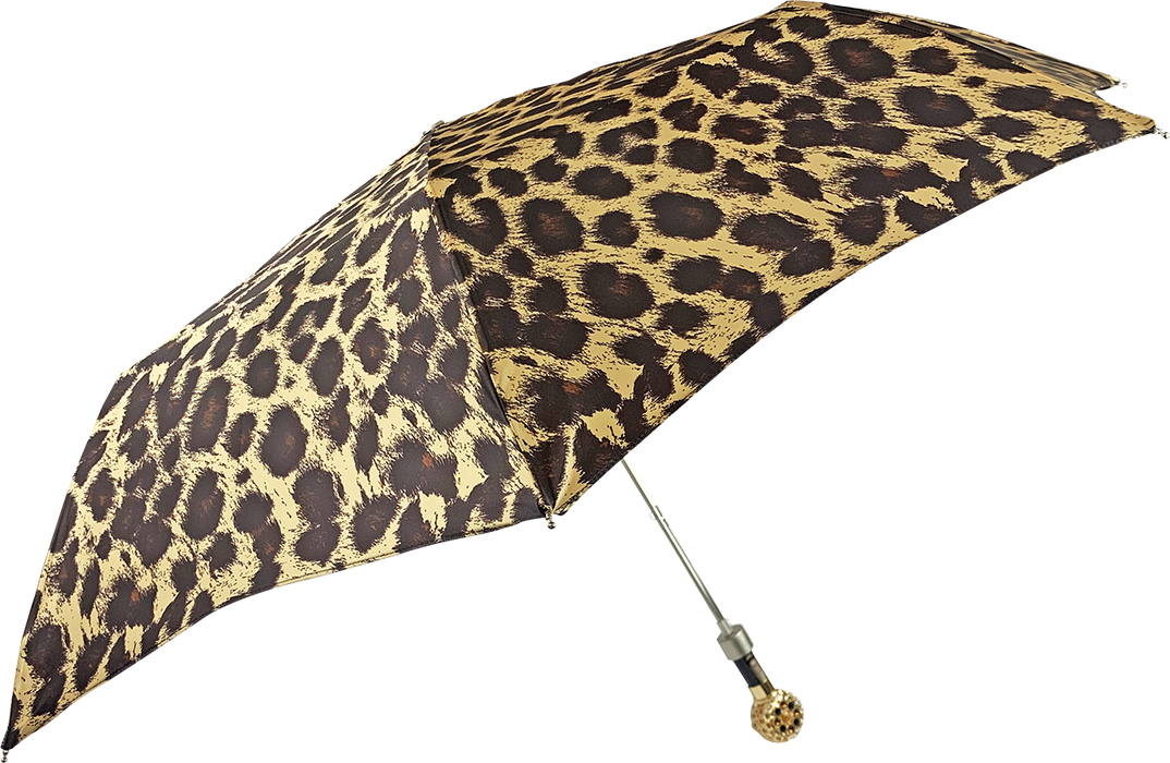 Trendy umbrellas for rainy days with leopard pattern