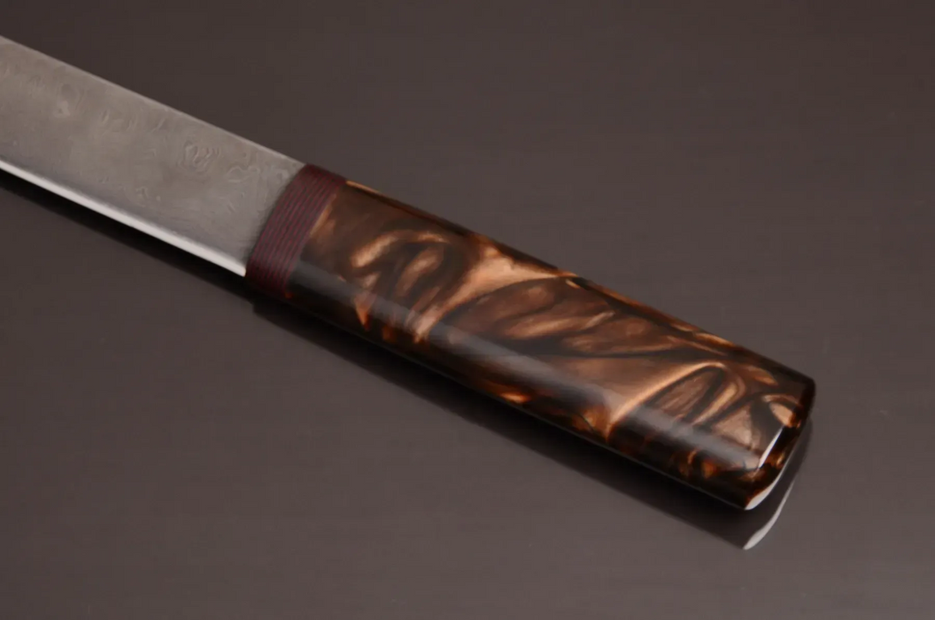 Couteau en acier Damas avec manche en bois hybride époxy rouge