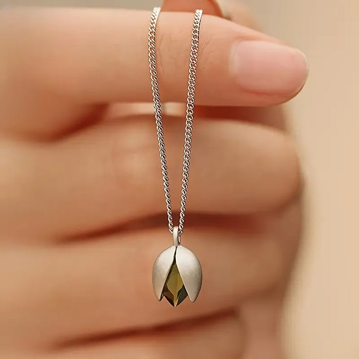 925 Silver Moissanite Pendant Necklace – Exclusive Design Jewelry (Copy)