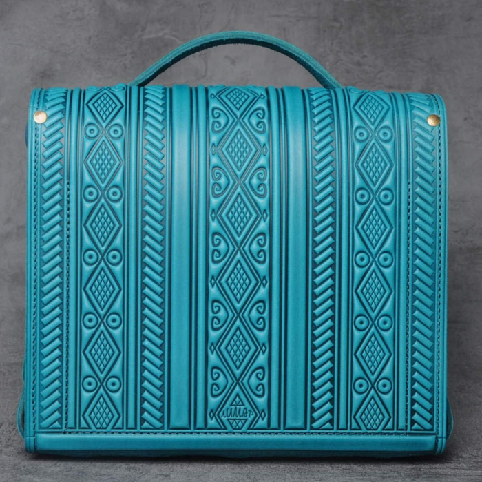 Genuine leather bag in turquoise