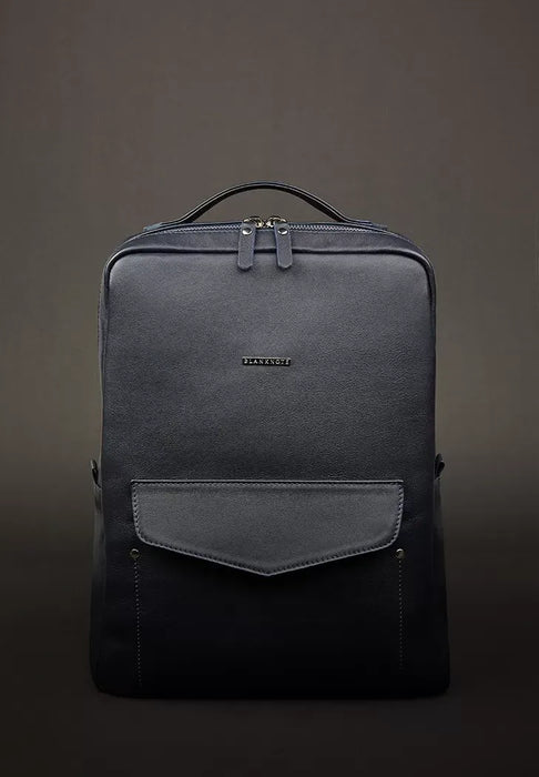 Chic Urban Women's Leather Backpack – Secure Zipper Closure