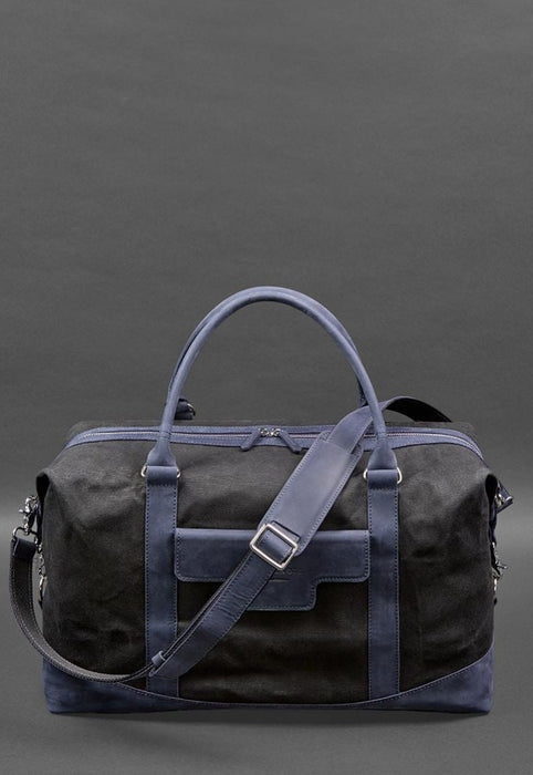 Leather travel bag with padded handle
