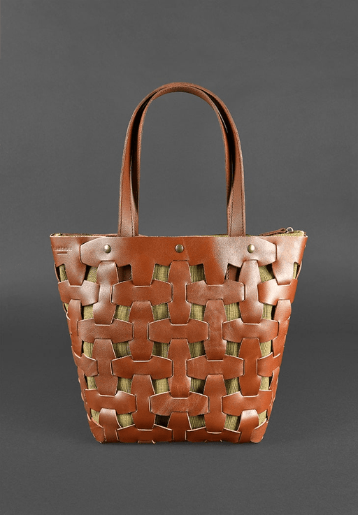 Chic woven leather bag for women