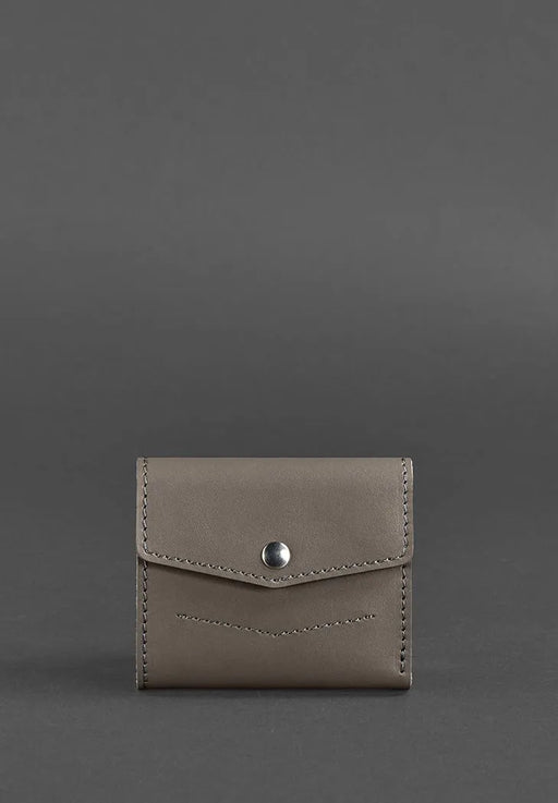 Stylish Designer Leather Wallet in Compact Size