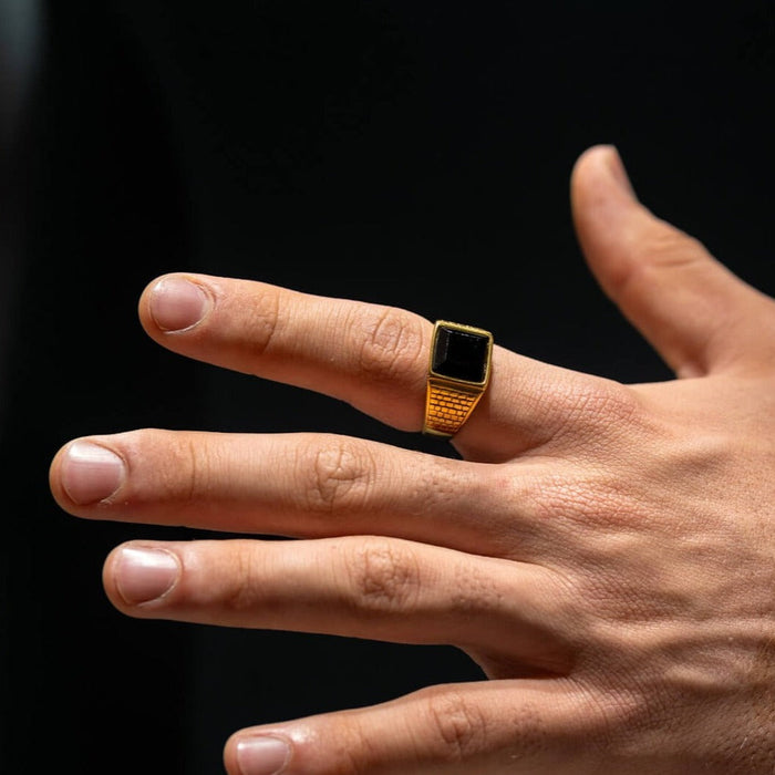 Osiris Ring | Gold