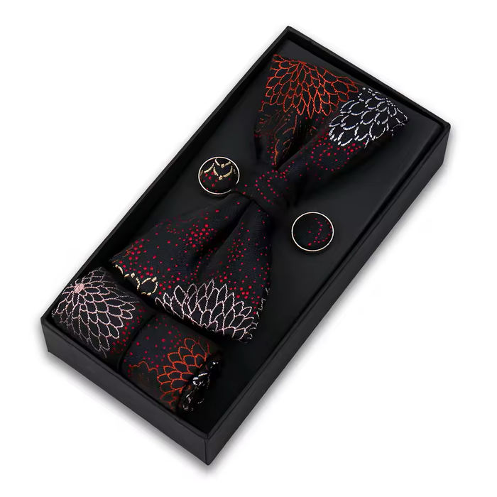 Rosafarbene Seidenfliege mit Blumenmuster für stilvolle Männer