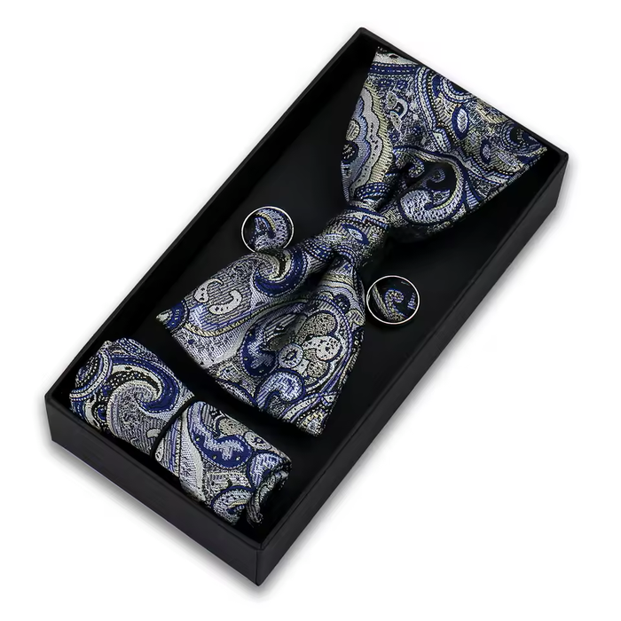 Rosafarbene Seidenfliege mit Blumenmuster für stilvolle Männer