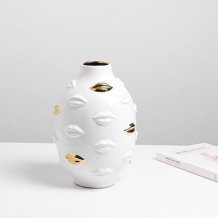 CALI Luxurious Nordic-Style Ceramic Face Vase