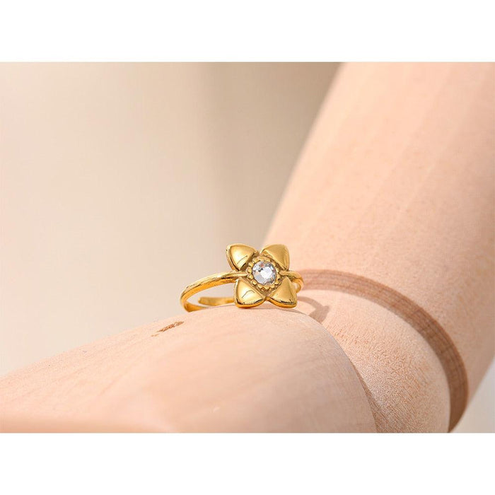 Flower with Crystal Golden Ring