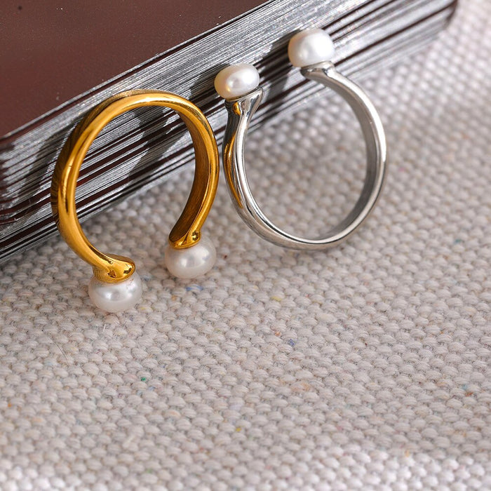 Designer Exclusive Golden Ring with Pearls